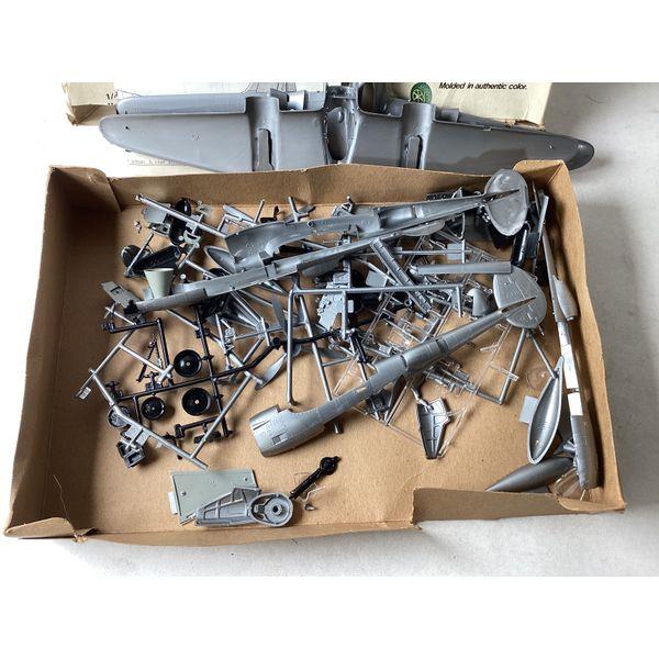 Monogram P-38 Lockheed Lightning, 1/48 Scale, Unassembled Model Kit