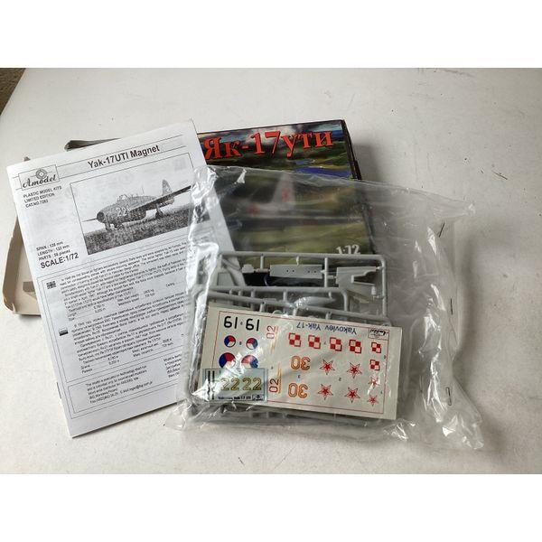 Amodel Yak-17UTI Magnet - 1/72 Scale