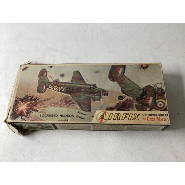 Airfix Lockheed Hudson 1/72 Scale Model Kit, Craft Master