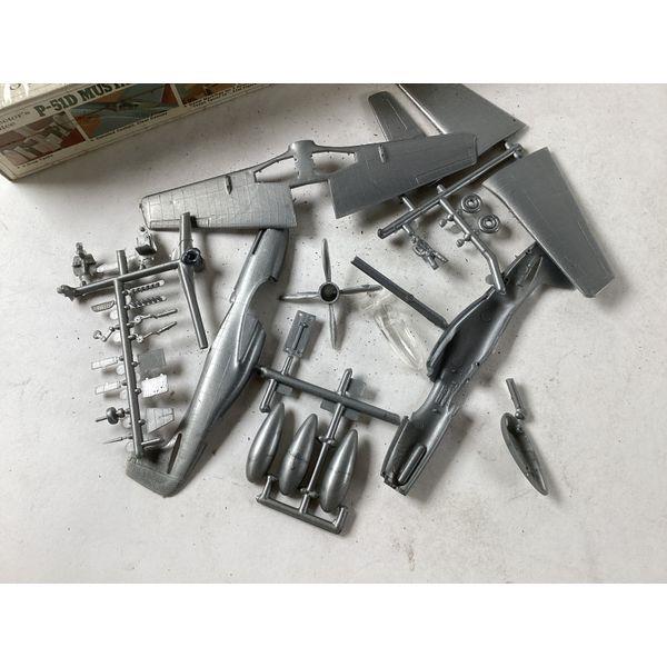 Revell P-51D Mustang - 1/72 Scale, Collector's Choice, Three Versions