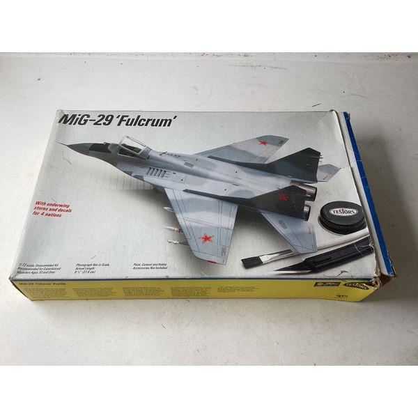 Testors MiG-29 'Fulcrum' - 1/72 Scale Unassembled Kit