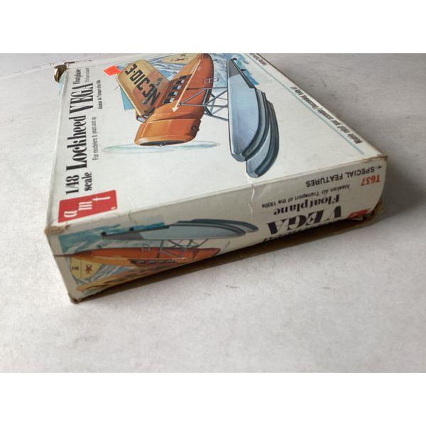 AMT Lockheed VEGA Floatplane - 1/48 Scale Model Kit, Alaskan Air Transport