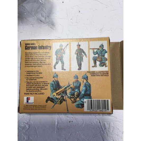 MPC World War I German Infantry - 48 Piece HO/OO Scale Model Kit