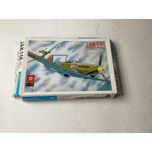 Mikro Jak-1M - 1/72 Scale Plastic Kit - Historical Fighter