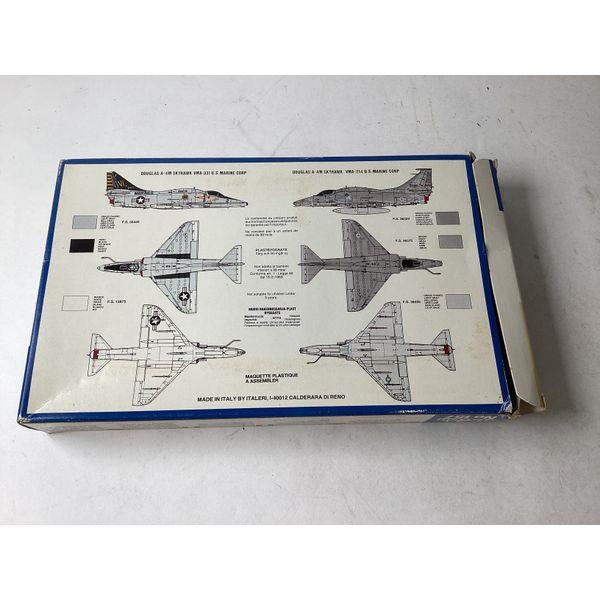 Italeri A4-M Skyhawk, 1:72 Scale, Model Kit