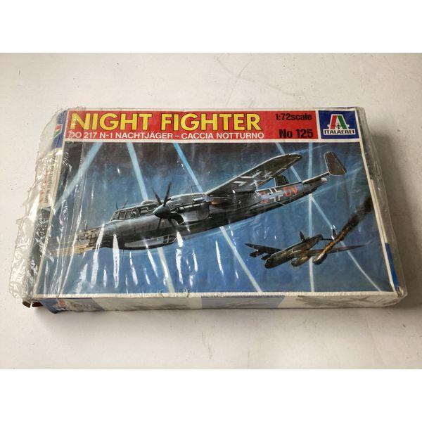 Italeri Dornier Do 217 N-1 Night Fighter - 1:72 Scale, Model Kit