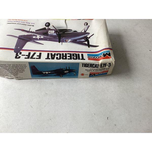 Monogram TIGERCAT F7F-3 - 1/72 Scale Model Kit