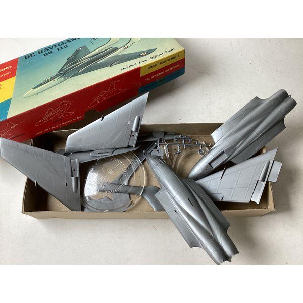FROG De Havilland DH 110 - 1/72nd Scale, Authentic Scale Model, Twin Jet Naval Fighter