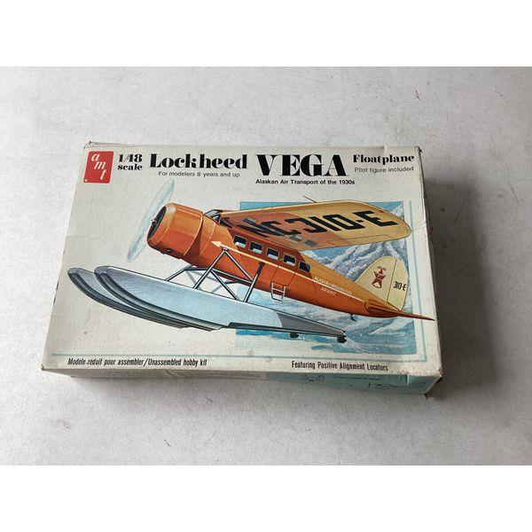 AMT Lockheed VEGA Floatplane - 1/48 Scale Model Kit, Alaskan Air Transport