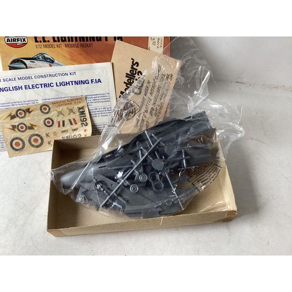 Airfix E.E. Lightning F-1A - 1/72 Model Kit, Construction Kit, Vintage