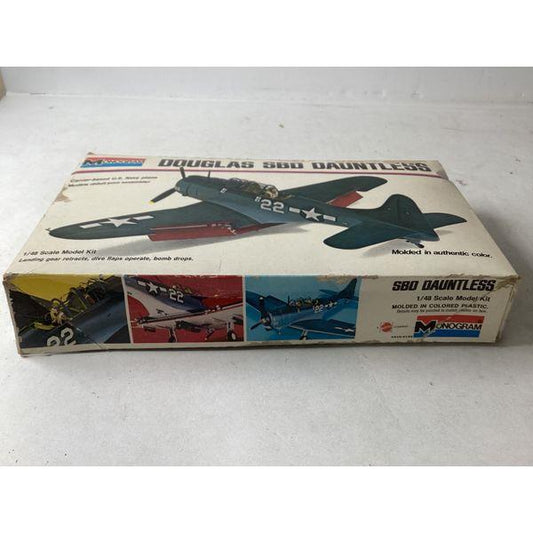 Monogram DOUGLAS SBD DAUNTLESS - 1/48 Scale, Model Kit, Carrier-Based, Navy Plane