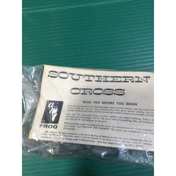 Frog Southern Cross AMT - Vintage Model Kit