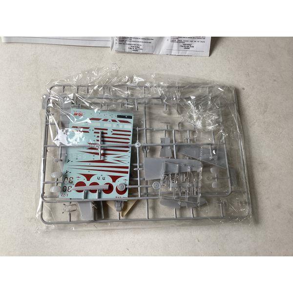ICM Ki-27a Japan Army Fighter - 1:72 Scale Model Kit, Unassembled