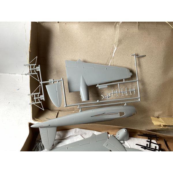 Monogram Mosquito Bomber - 1:48 Scale Model Kit - Heritage Edition, Unassembled