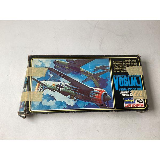 MiniCraft Focke-Wulf Fw190A, 1/72 Scale, WWII German Air Force Fighter Plane