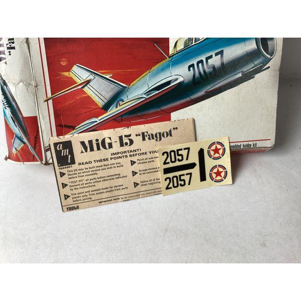 AMT MiG-15 "Fagot" - 1/48 Scale, Mikoyan Gurevich, Vintage Model Kit, Pilot Figure
