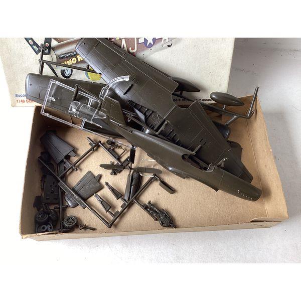 Monogram Mustang P-51B - 1/48 Scale Model Kit, Escort Support Aircraft