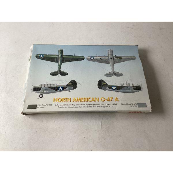 AML North American O-47 A, Model Kit - 1/72 Scale