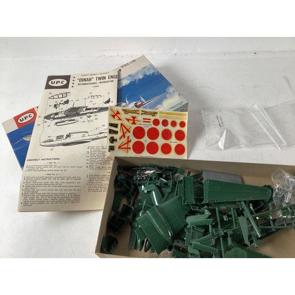 UPC Twin Engine Scout "Dinah" - 1/50 Scale, Plastic Model Kit