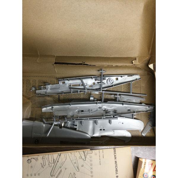 Air Lines Mitchell Bomber - 1/72 Scale, Vintage Kit, Unassembled