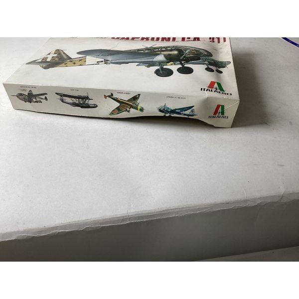 Italaerei Caproni Ca.311 - 1:72 Scale, Italian Bomber