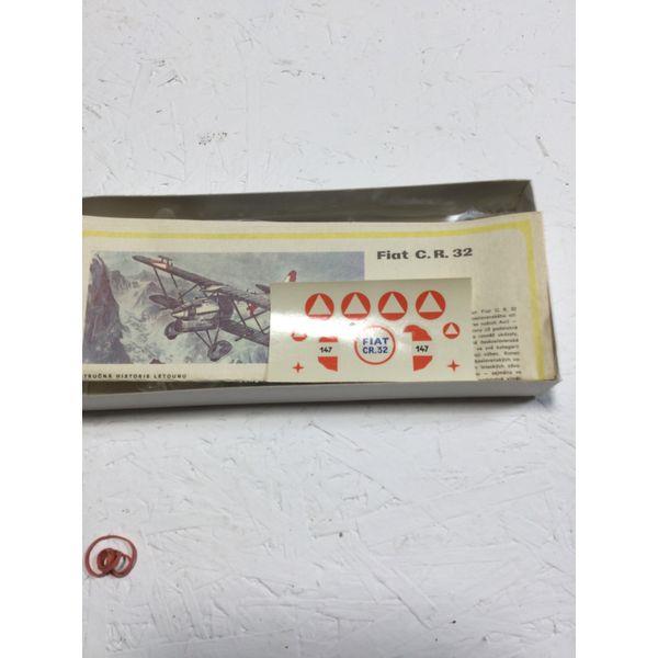 Stavebnice Fiat CR 32 Chirri - Vintage Model Kit