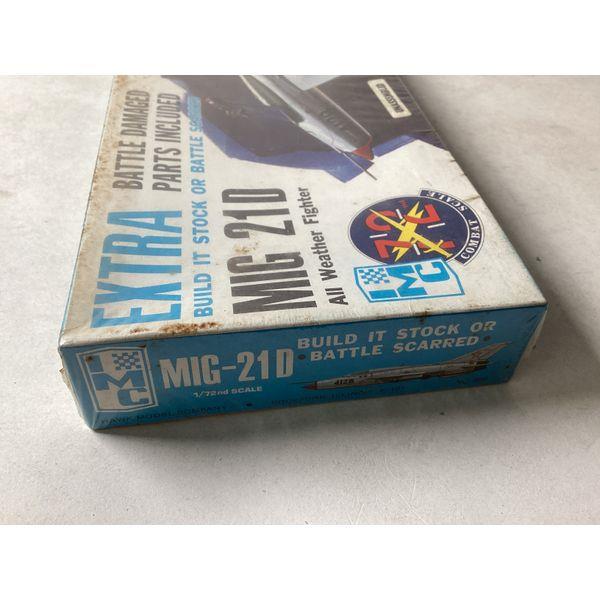 Hawk MiG-21D All Weather Fighter - Battle Damaged Parts, 1/72 Scale, Build Stock or Scarred