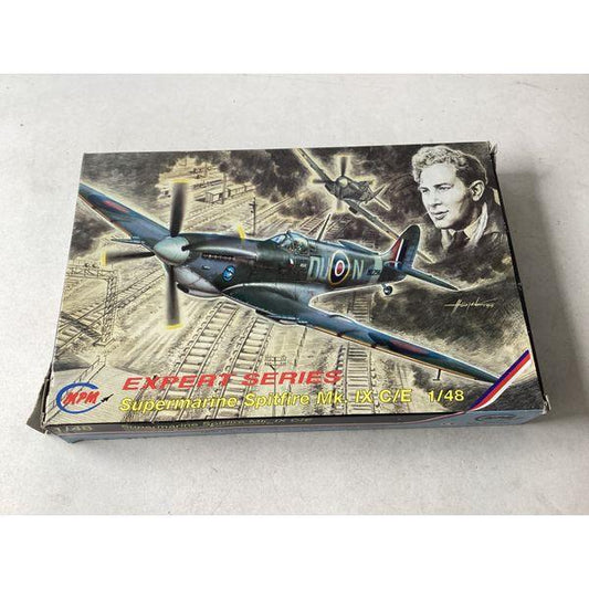 MPM Expert Series Supermarine Spitfire Mk.IX C/E 1/48 Scale Model Kit