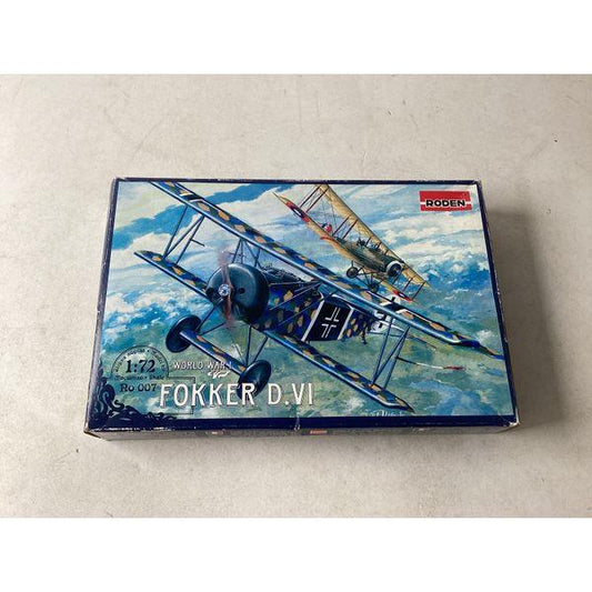 Roden Fokker D.VI - 1:72 Scale, World War I Aircraft Model Kit
