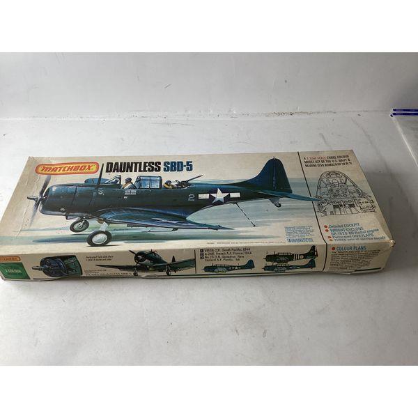 Matchbox Douglas Dauntless SBD-5 - Vintage Model Kit