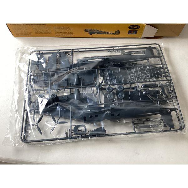 Testors Heinkel He 111 H-6 - Model Kit