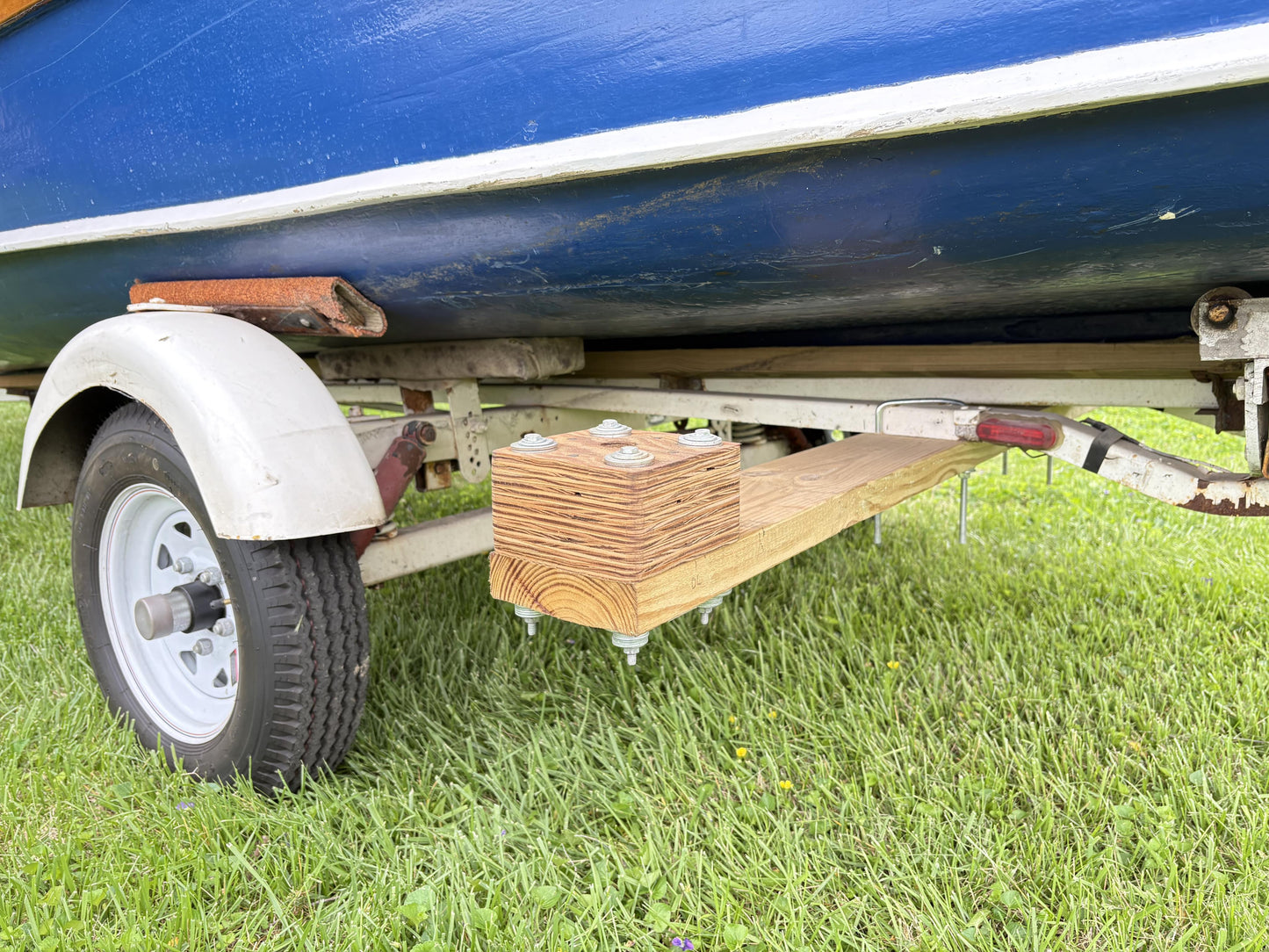 1956 Thompson Classic Wooden Boat & Accompanying Trailer