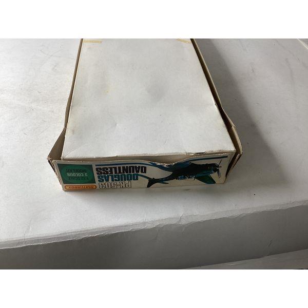 Matchbox Douglas Dauntless SBD-5 - Vintage Model Kit