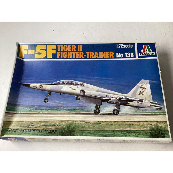 Italeri F-5F Tiger II Fighter-Trainer, No 138, 1:72 Scale