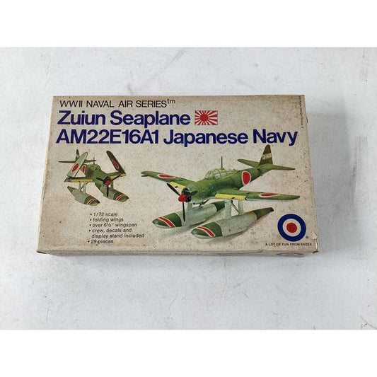 Entex WWII Naval Air Series, Zuiun Seaplane AM22E16A1, Japanese Navy, 1/72 Scale, Display Stand