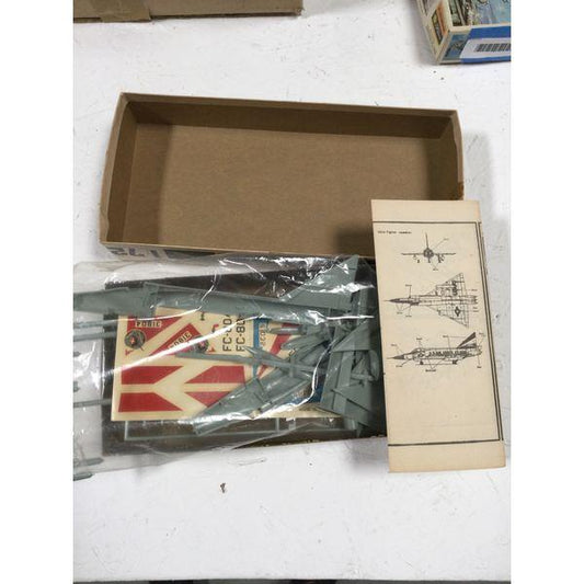 Hasegawa F-102A Delta Dagger - Plastic Model Kit, Unassembled