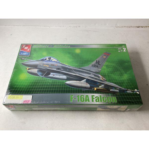 AMT Ertl F-16A Falcon, Military Aircraft Model Kit, 1:48 Scale, Skill Level 2, New