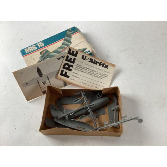U-Airfix MiG 15 - Model Kit