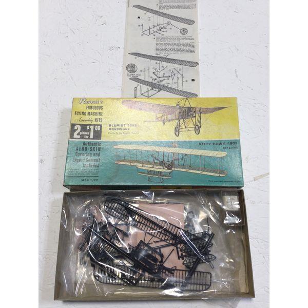 Renwal's Fabulous Flying Machine - Bleriot 1909 Monoplane, Kitty Hawk 1903 Biplane - Assembly Kit