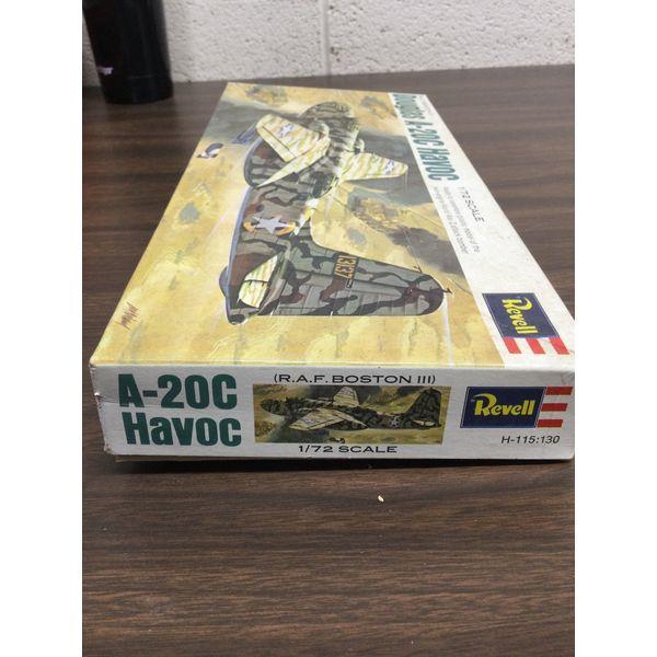 Revell A-20C Havoc - R.A.F. Boston III, 1/72 Scale Model Kit