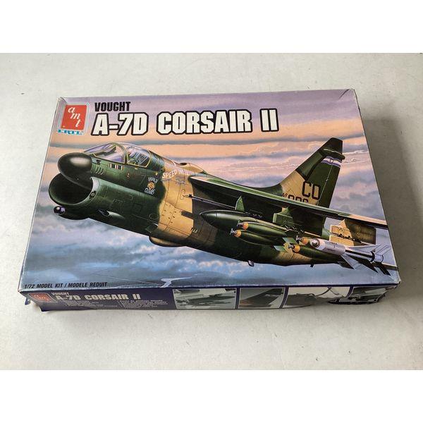 AMT, Vought A-7D Corsair II, 1/72nd Scale