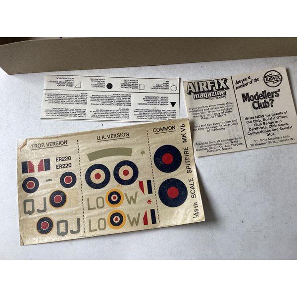 Airfix Supermarine Spitfire VB - 1:48 Scale, Model Kit, Series 4