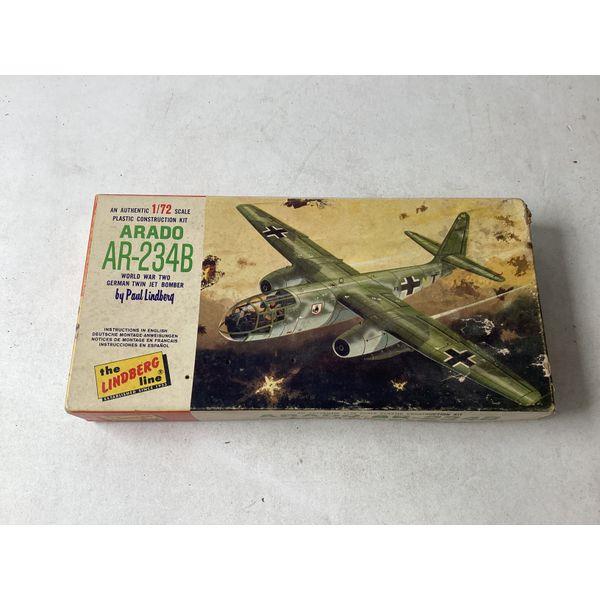 Lindberg Line Arado AR-234B Plastic Model Airplane Kit - Kit No. 439-50