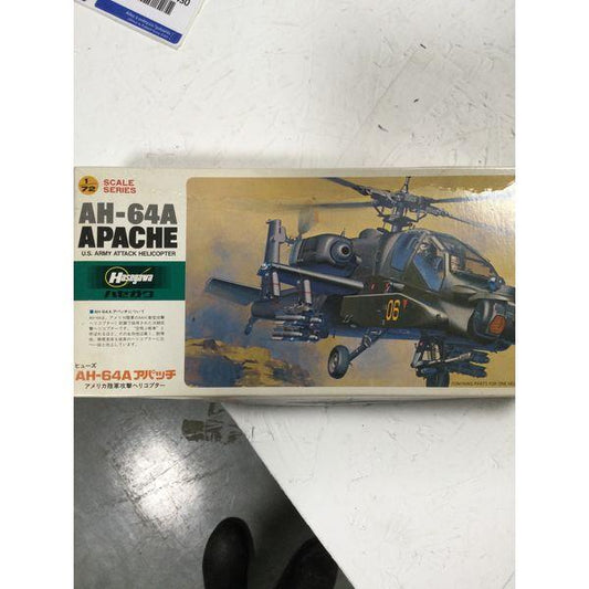 Hasegawa AH-64A Apache - 1/72 Scale, U.S. Army Attack Helicopter
