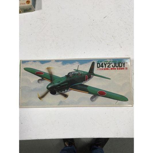 Fujimi Mokei D4Y2 'Judy' - 1/72 Scale Model Kit - Japanese Dive Bomber