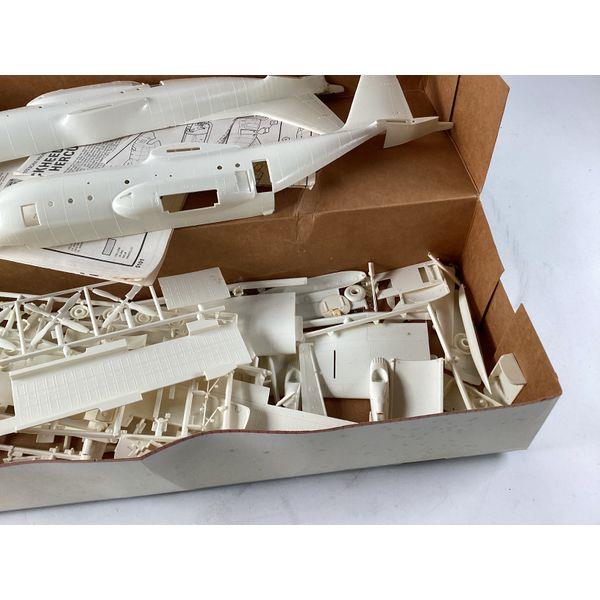 U-Airfix Fat Albert C-130 Hercules - 1/72 Scale Model Kit, Blue Angels