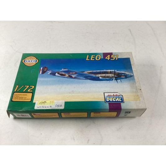 SMER LEO 451 - 1/72 Scale, Plastic Model Kit