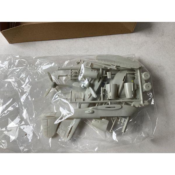 Lindberg Messerschmitt Me-410 - World War Two German Night Fighter, 1/72 Scale, Unassembled Plastic Model Kit