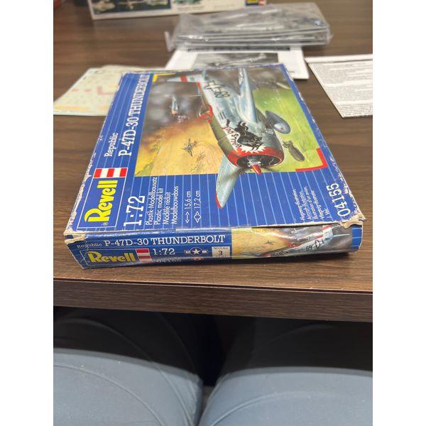 Revell Republic P-47D-30 Thunderbolt - 1:72 Scale, Plastic Model Kit, Unassembled, Decals Included