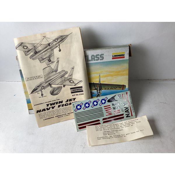 Lindberg Vought F7U-1 Cutlass - 1/48 Scale, Plastic Model Airplane Construction Kit